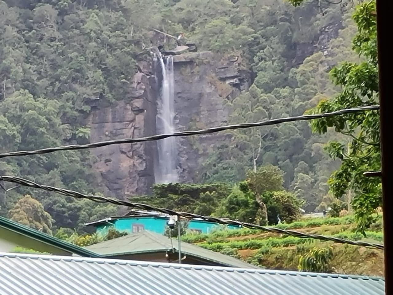 Sasru Holiday Home นูวาราเอลิยา ภายนอก รูปภาพ