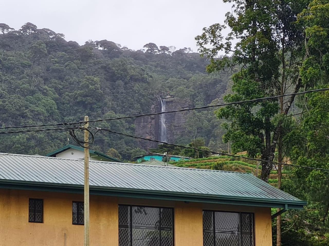 Sasru Holiday Home นูวาราเอลิยา ภายนอก รูปภาพ