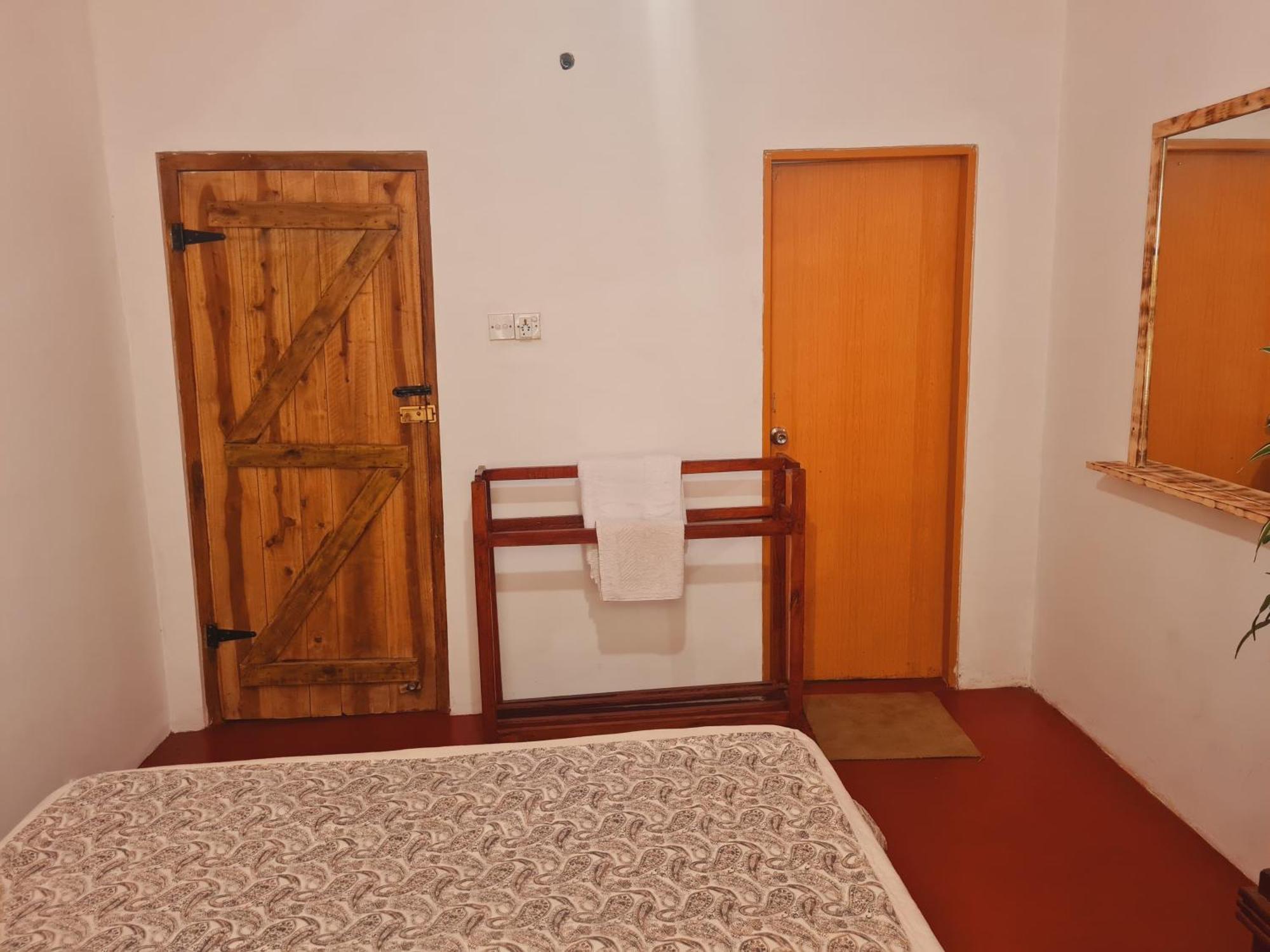 Sasru Holiday Home นูวาราเอลิยา ภายนอก รูปภาพ