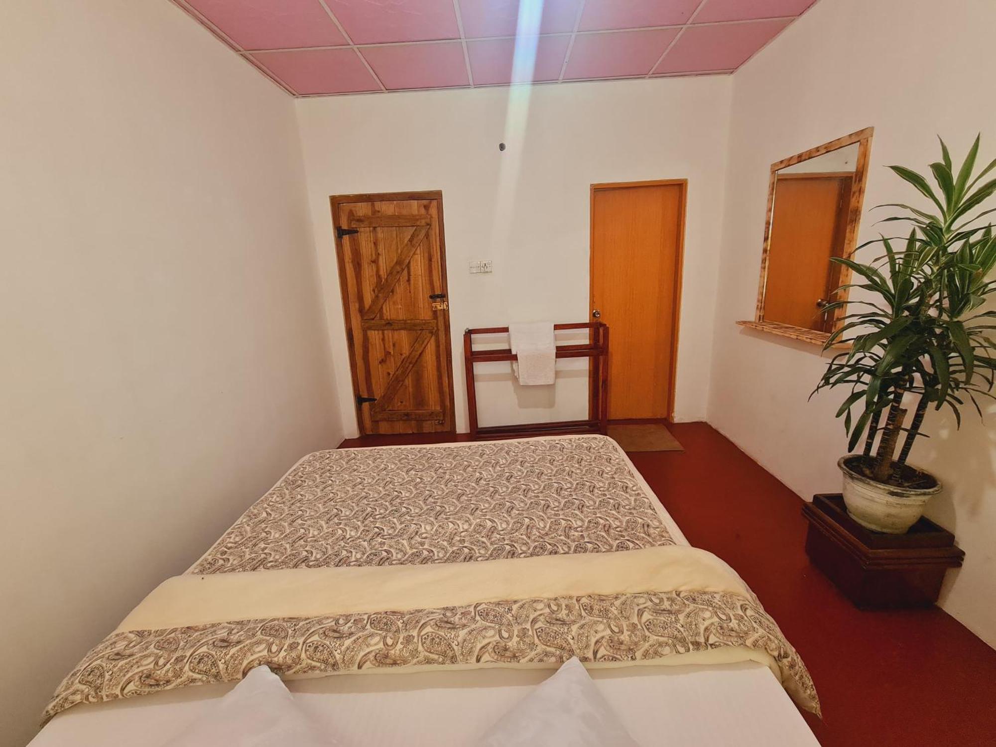 Sasru Holiday Home นูวาราเอลิยา ภายนอก รูปภาพ