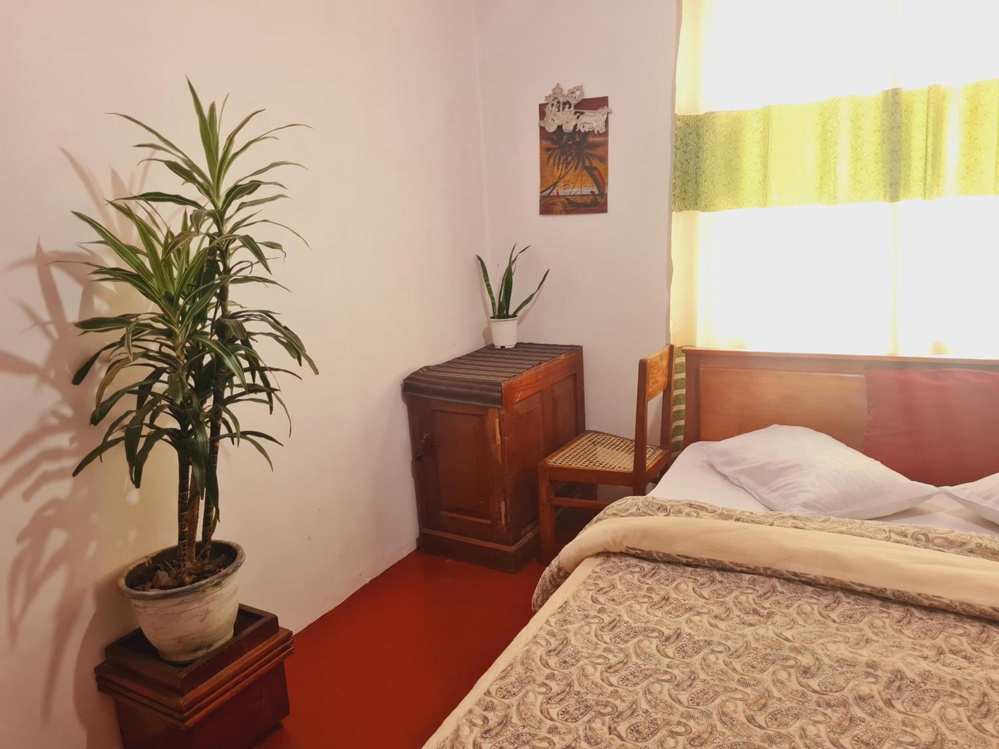 Sasru Holiday Home นูวาราเอลิยา ภายนอก รูปภาพ