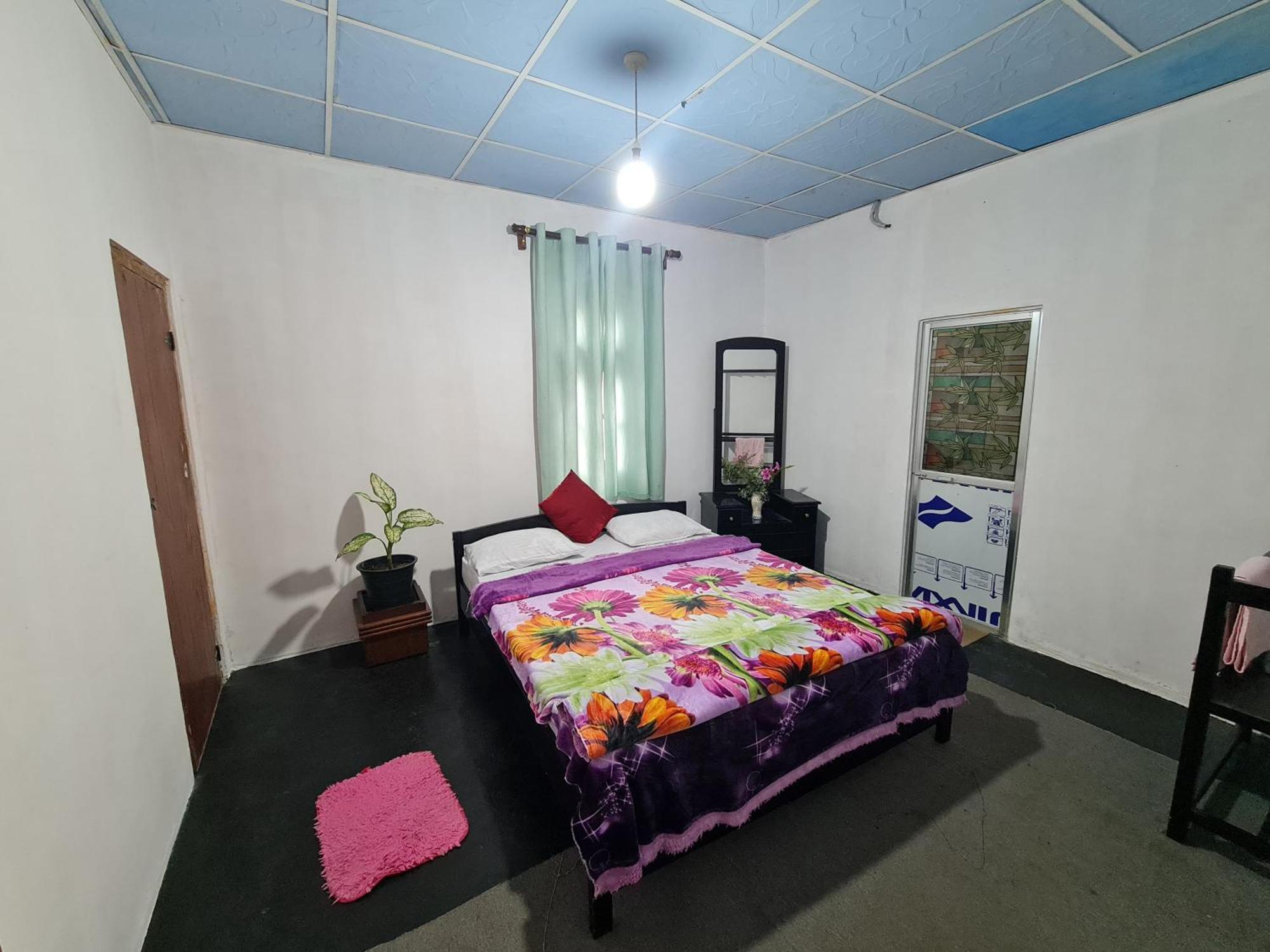Sasru Holiday Home นูวาราเอลิยา ภายนอก รูปภาพ